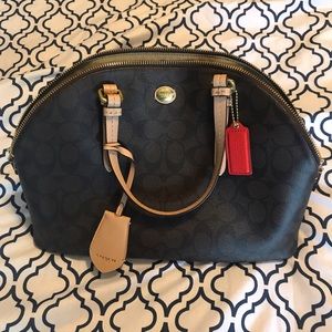 Authentic Coach purse/crossbody straps included